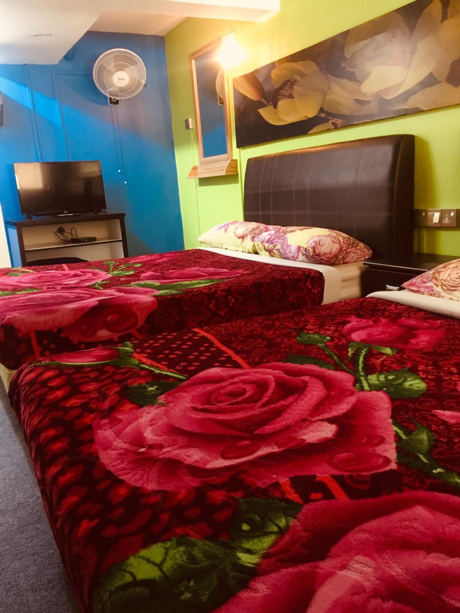 Lily Haven Hotel C-1 Tanah Rata Bagian luar foto